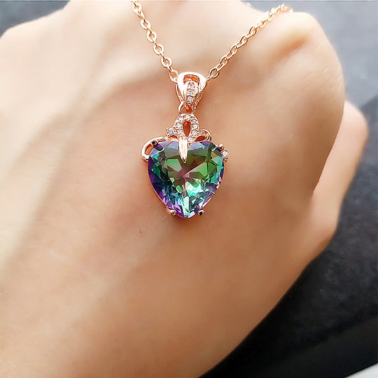 Heart-shaped diamond necklace