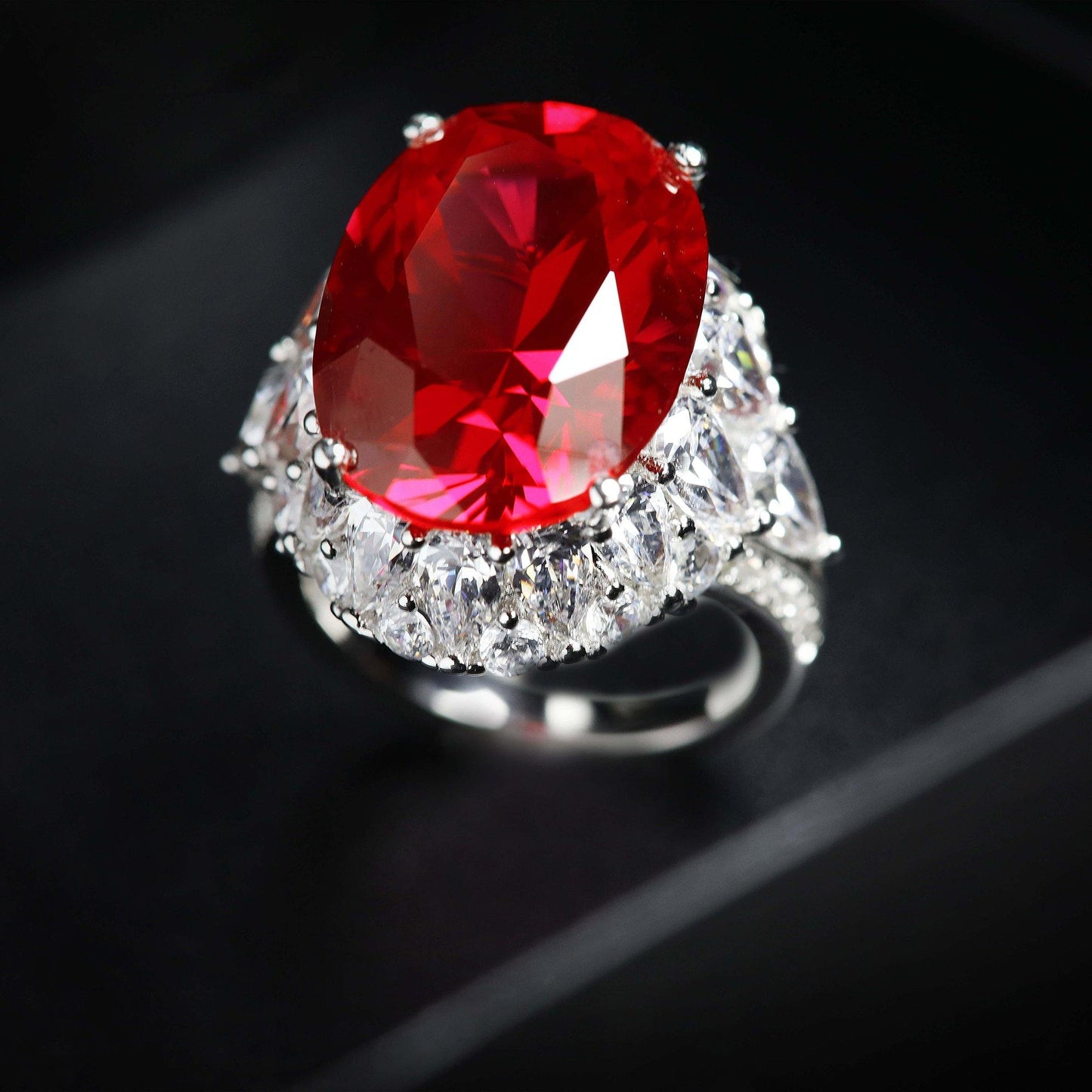 TDC™ High-End Red Artificial Gemstone Silver Ring