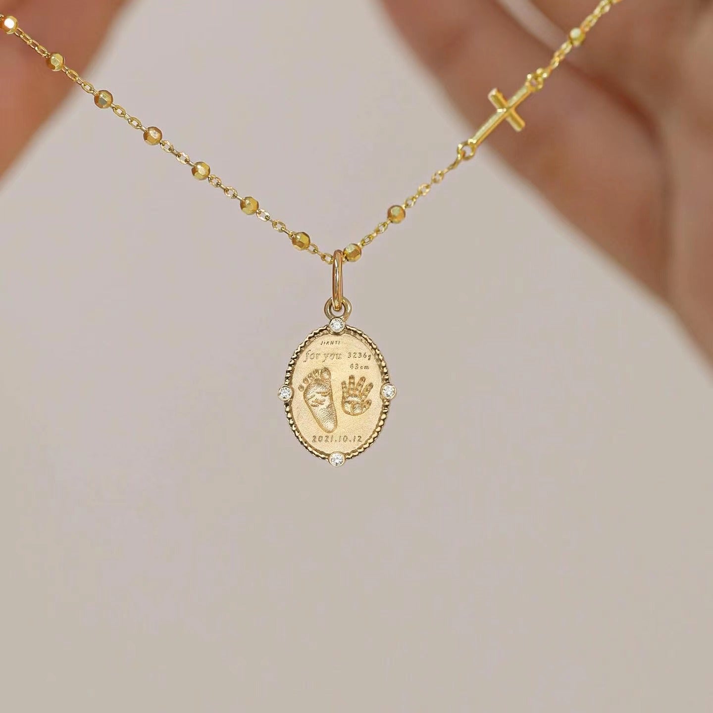 18K Gold Engravable Baby Handprint Footprint Necklace - Oval