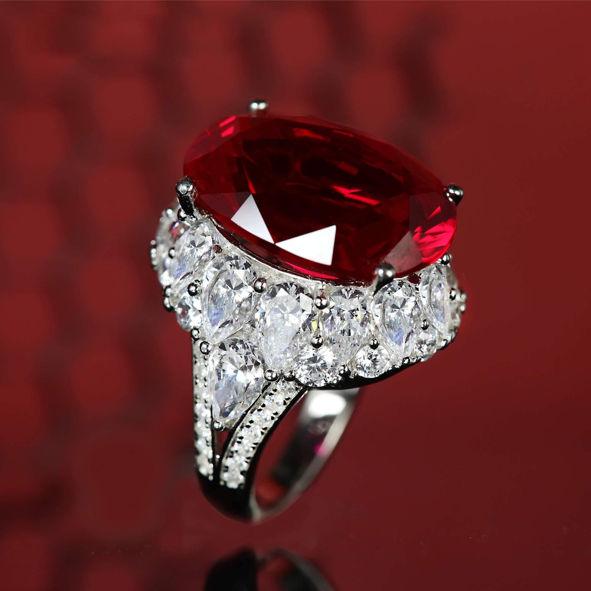 TDC™ High-End Red Artificial Gemstone Silver Ring