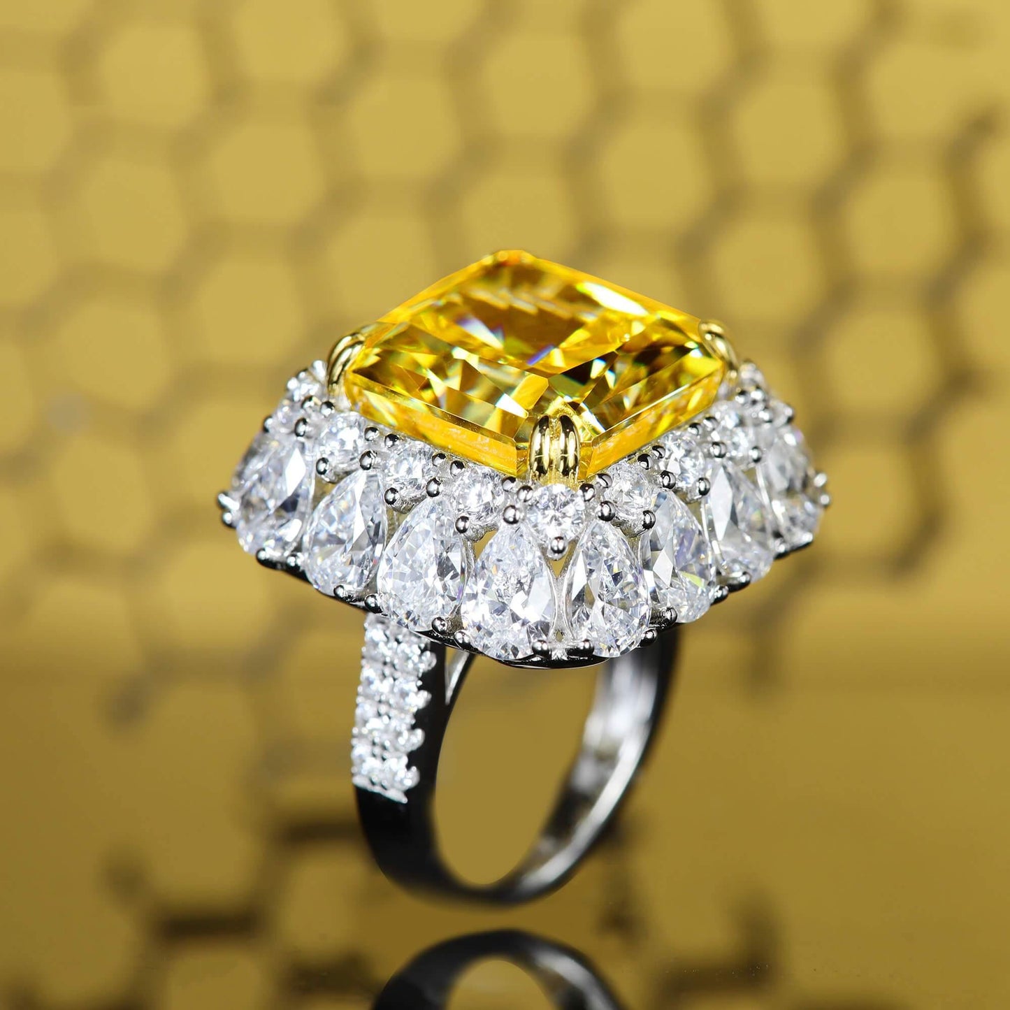 TDC™ High-End Yellow Artificial Gemstone Silver Ring - TDC Jewellery